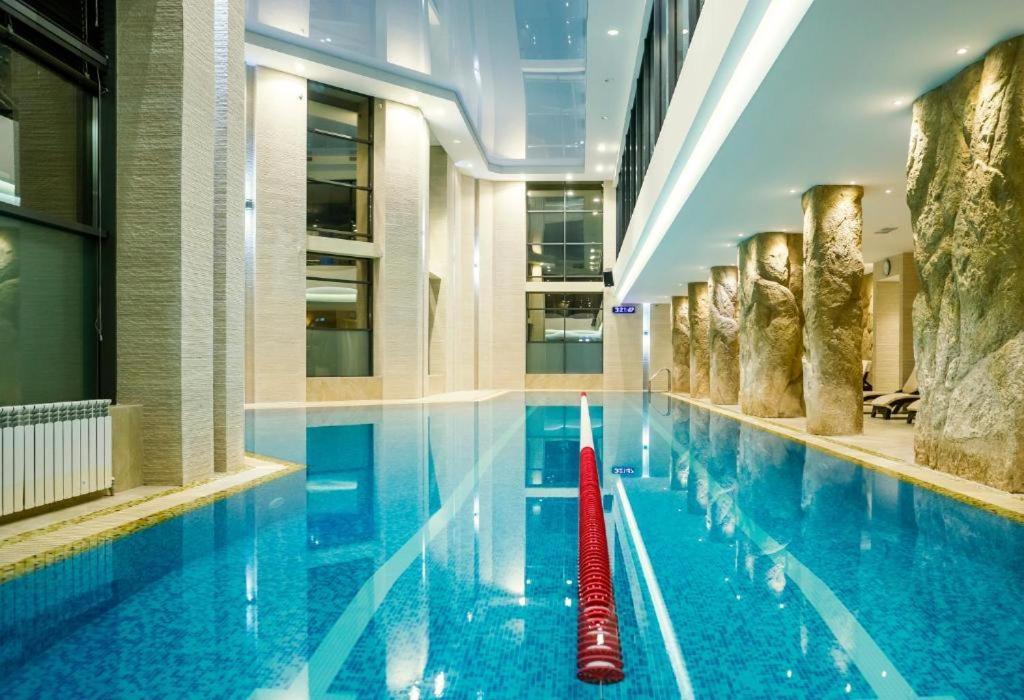 Aquaperla Hotel & Spa คีชีเนา ภายนอก รูปภาพ