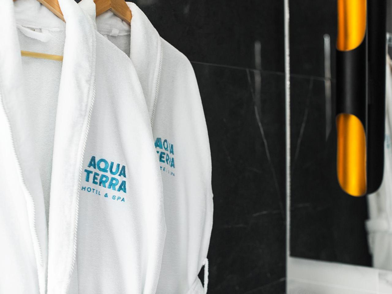Aquaperla Hotel & Spa คีชีเนา ภายนอก รูปภาพ